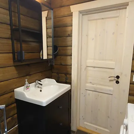 Ny Tommerhytte Vakantiehuis *